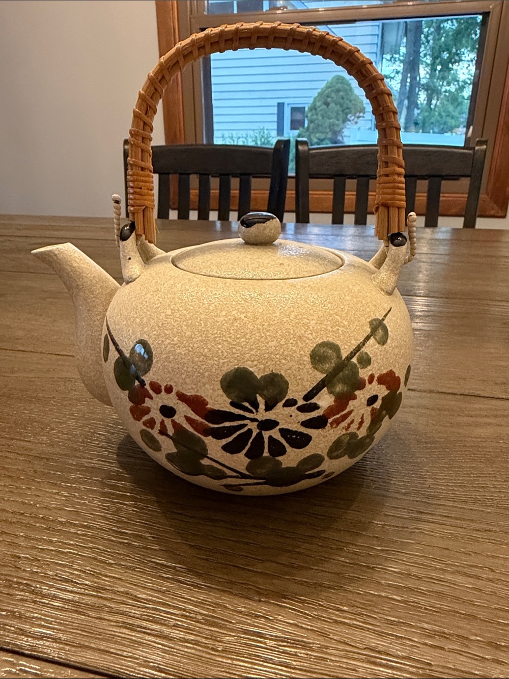 Hand-Painted Japanese Ceramic Teapot with Woven Handle - Cream Floral